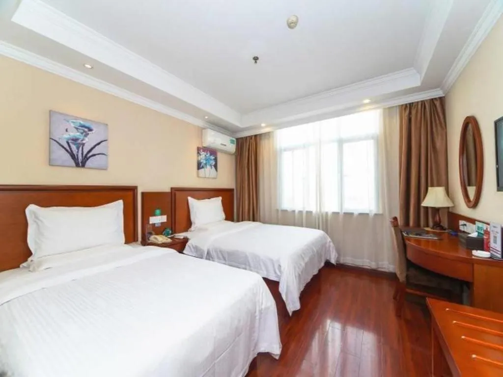 Bed in GreenTree Inn Jiangxi Nanchang XianGYAng Road Lianxi Road Business Hotel