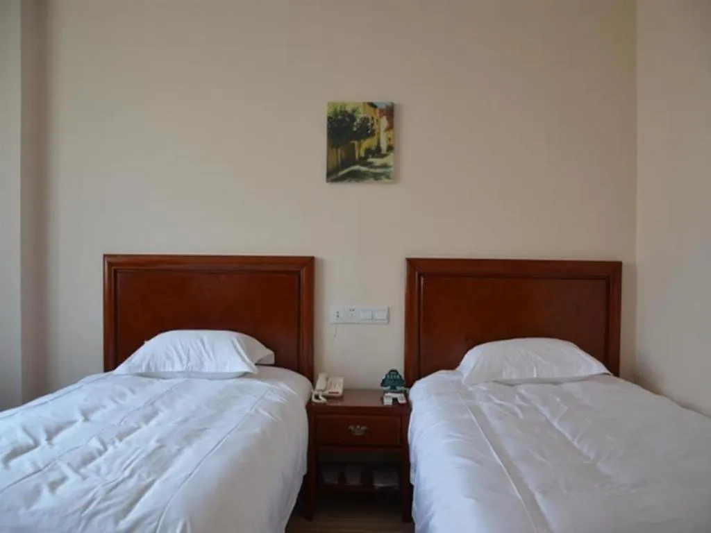 Bed in GreenTree Inn Jiangxi Nanchang XianGYAng Road Lianxi Road Business Hotel
