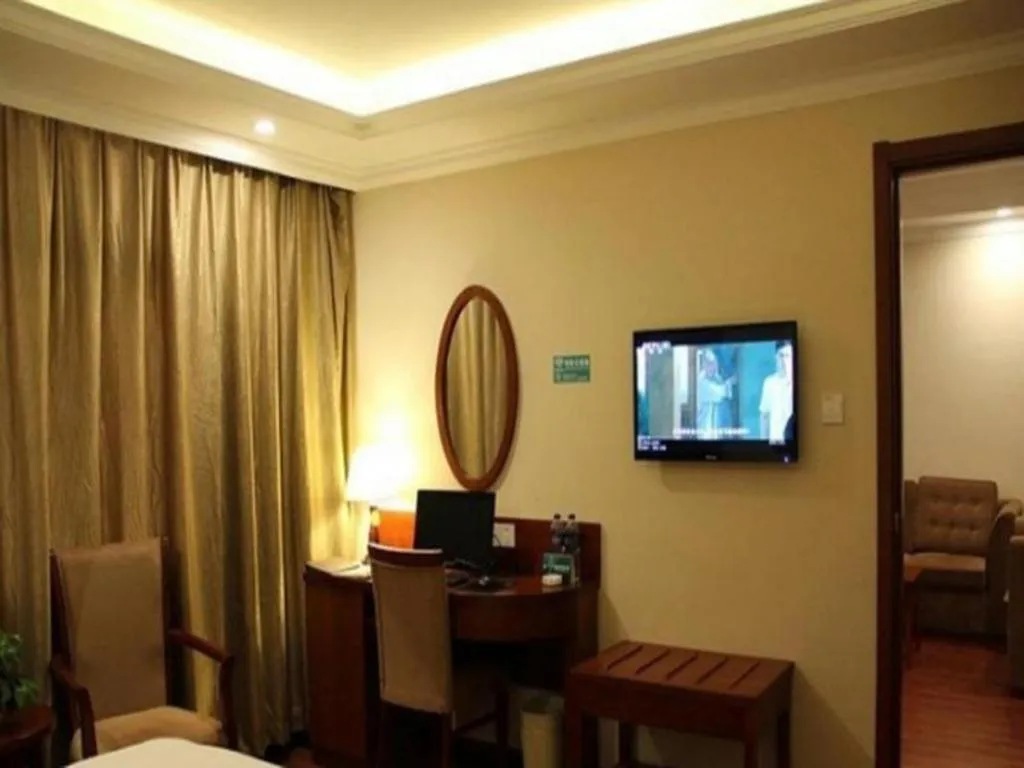 GreenTree Inn Jiangxi Nanchang XianGYAng Road Lianxi Road Business Hotel