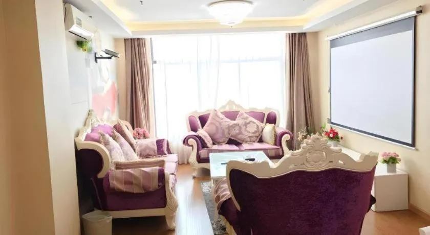 GreenTree Inn Jiangsu Wuxi Huishan High-Speed Rail Qianzhou Chongwen Road Business Hotel