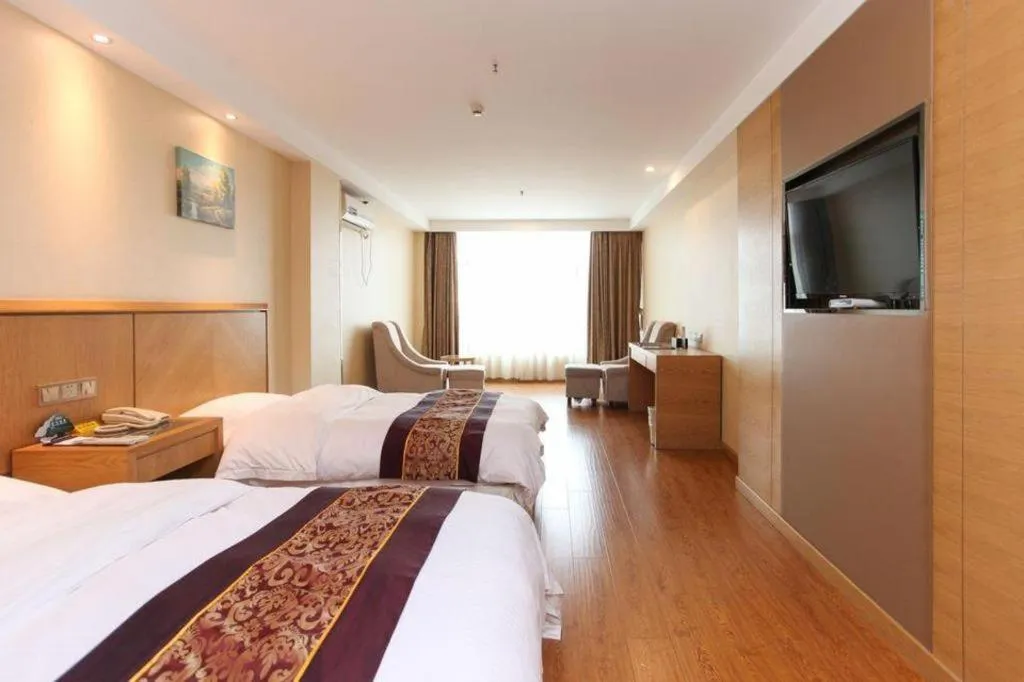Bed in GreenTree Inn Jiangsu Wuxi Huishan High-Speed Rail Qianzhou Chongwen Road Business Hotel