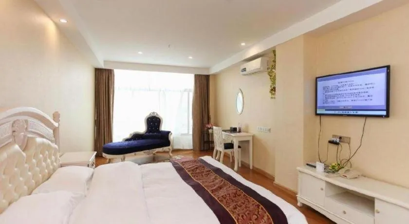 Bed in GreenTree Inn Jiangsu Wuxi Huishan High-Speed Rail Qianzhou Chongwen Road Business Hotel