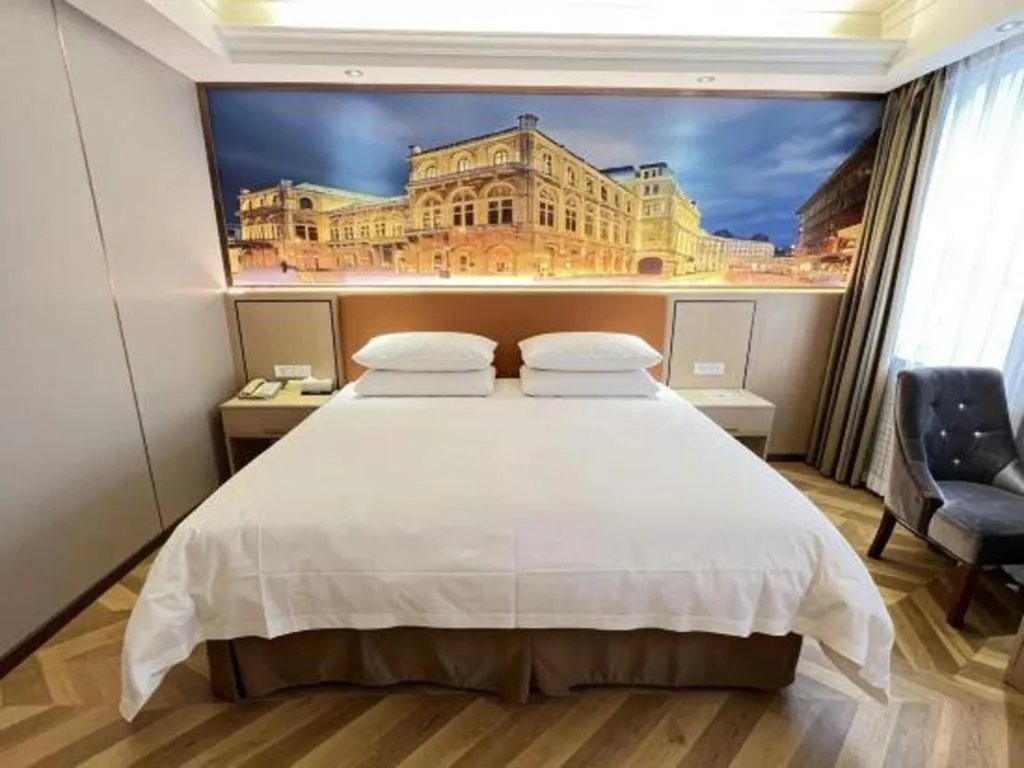 Bed in Vienna Hotel Guangxi Yangshuo Impression