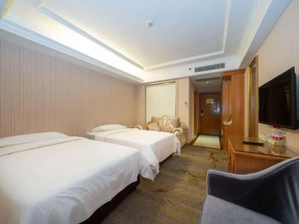 Bed in Vienna Hotel Guangxi Yangshuo Impression