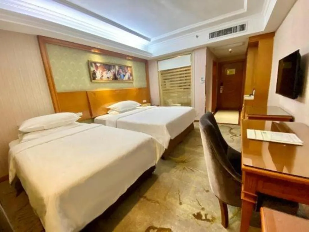 Bed in Vienna Hotel Guangxi Yangshuo Impression