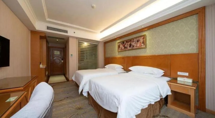 Bed in Vienna Hotel Guangxi Yangshuo Impression