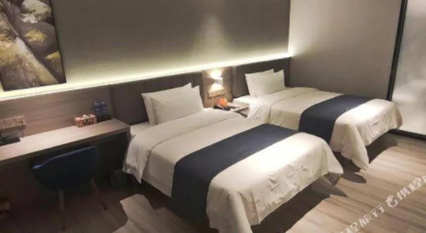 Bed in 7 Days Premium Jiangmen Wuyi Avenue Gangkou Road
