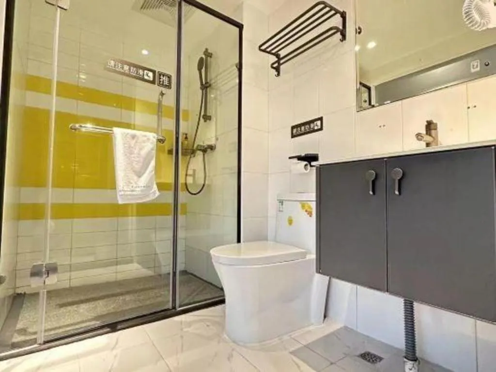 7 Days Premium Jiangmen Wuyi Avenue Gangkou Road