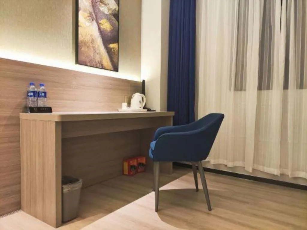 7 Days Premium Jiangmen Wuyi Avenue Gangkou Road