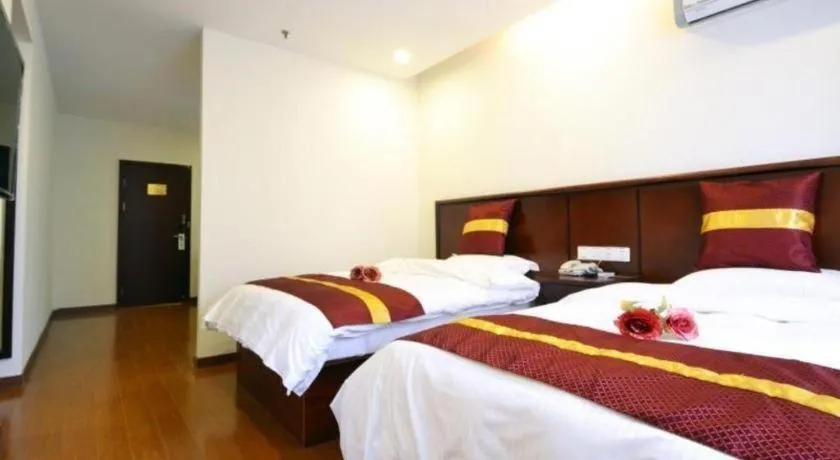 Bed in GreenTree Alliance Shanghai Railway Station QiuJiang Road Hotel