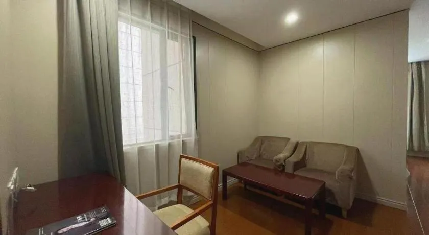 GreenTree Alliance Shanghai Railway Station QiuJiang Road Hotel