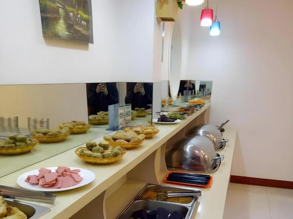 GreenTree Inn Heze Mudan Road Bus Terminal Station Express Hotel