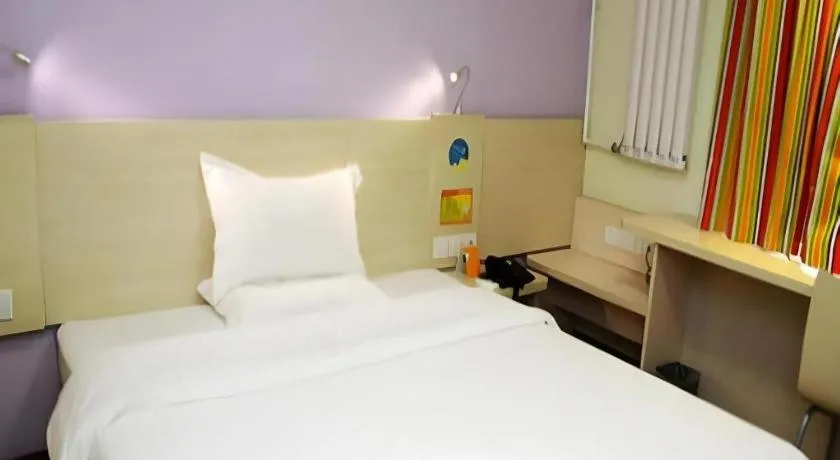 Bed in 7 Days Inn Shangqiu Xiayi Kongzu Avenue