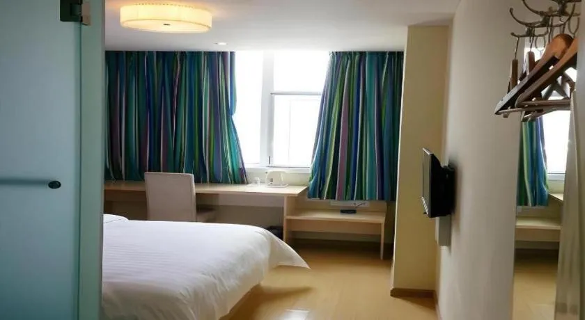 Bed in 7 Days Inn Shangqiu Xiayi Kongzu Avenue