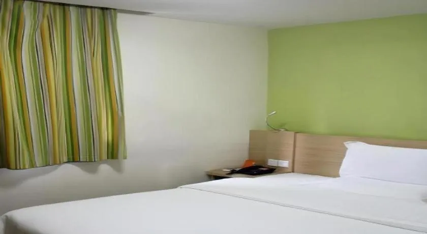 Bed in 7 Days Inn Bijie Jinsha Hebin Road