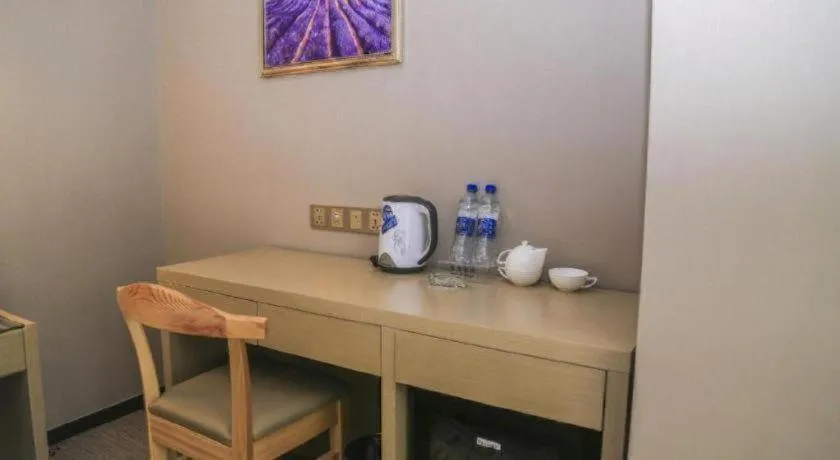 LAVANDE Hotel Dalian Huanan Square North Railway Station