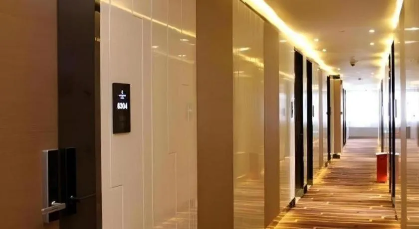 LAVANDE Hotel Dalian Huanan Square North Railway Station