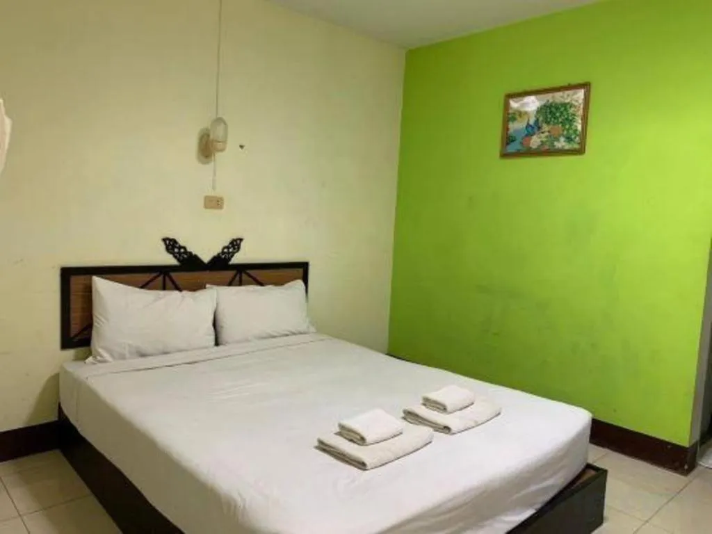 Bed in Ruen View Resort