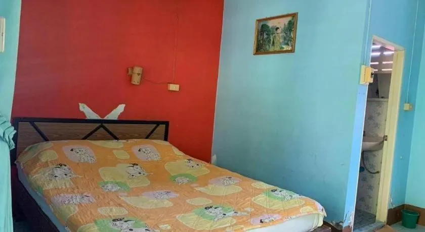 Bed in Ruen View Resort