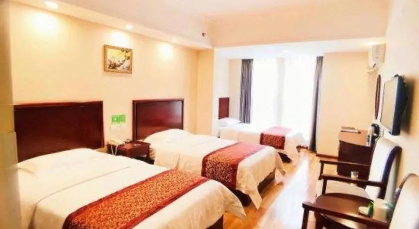 Bed in GreenTree Inn Chengdu North Railway Station Beichengtianjie Business Hotel