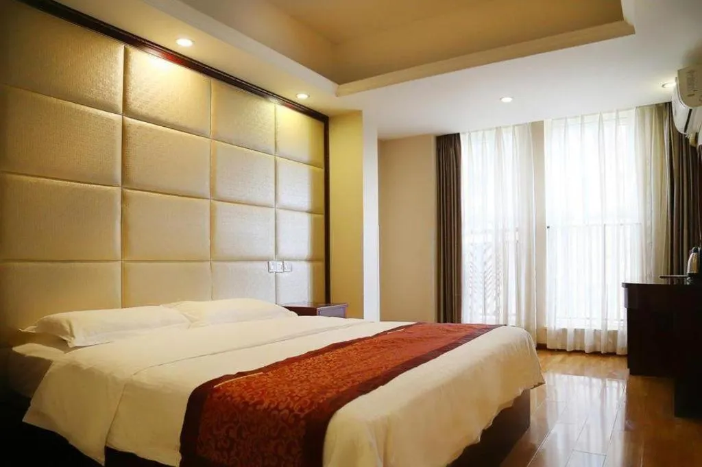 Bed in GreenTree Inn Chengdu North Railway Station Beichengtianjie Business Hotel