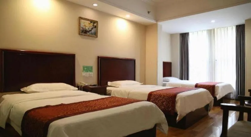 Bed in GreenTree Inn Chengdu North Railway Station Beichengtianjie Business Hotel
