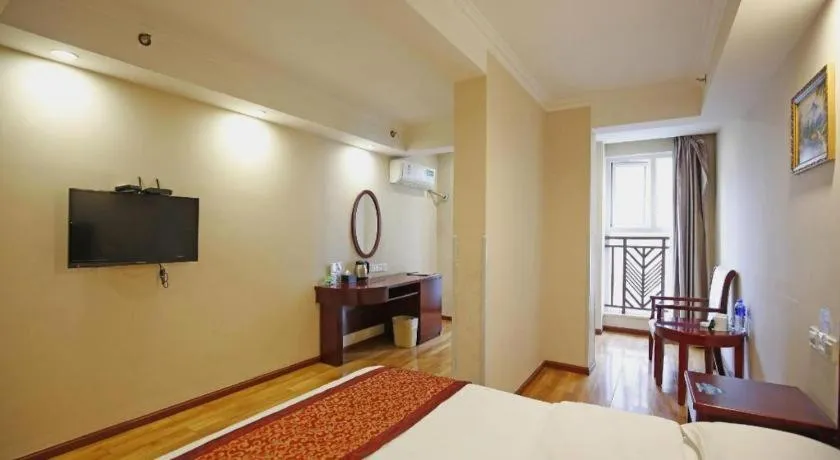 Bed in GreenTree Inn Chengdu North Railway Station Beichengtianjie Business Hotel