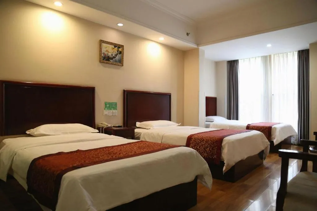 Bed in GreenTree Inn Chengdu North Railway Station Beichengtianjie Business Hotel