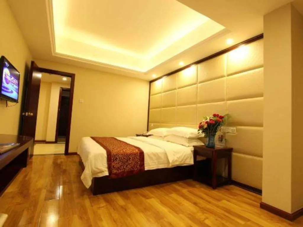 Bed in GreenTree Inn Chengdu North Railway Station Beichengtianjie Business Hotel