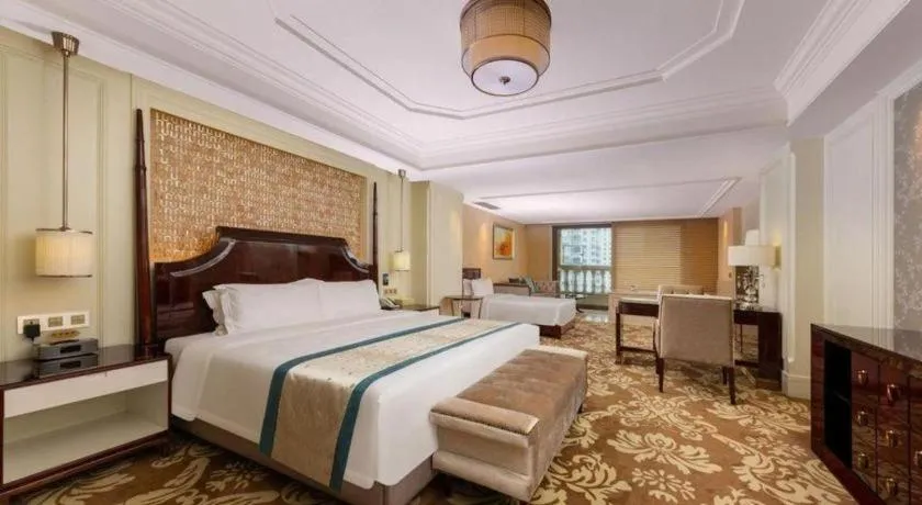 Bed in Lake Piedmont International Hotel