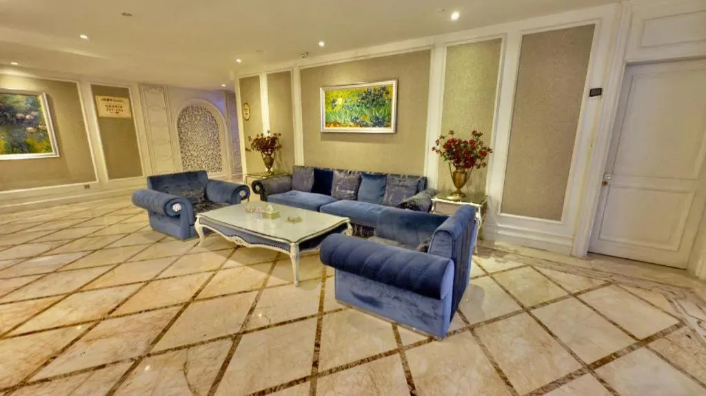 Lake Piedmont International Hotel