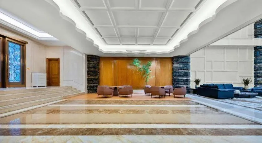 Lake Piedmont International Hotel