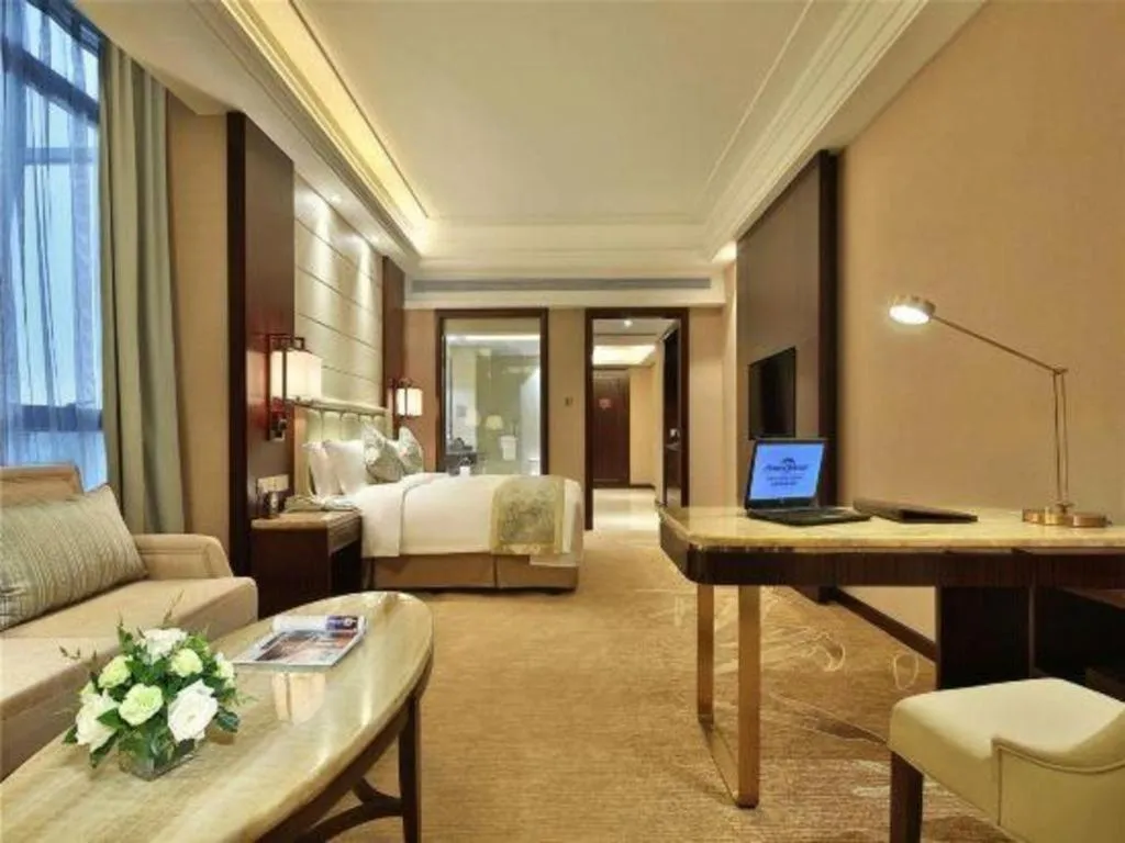 Bed in Howard Johnson Zunyue Hotel Chengdu