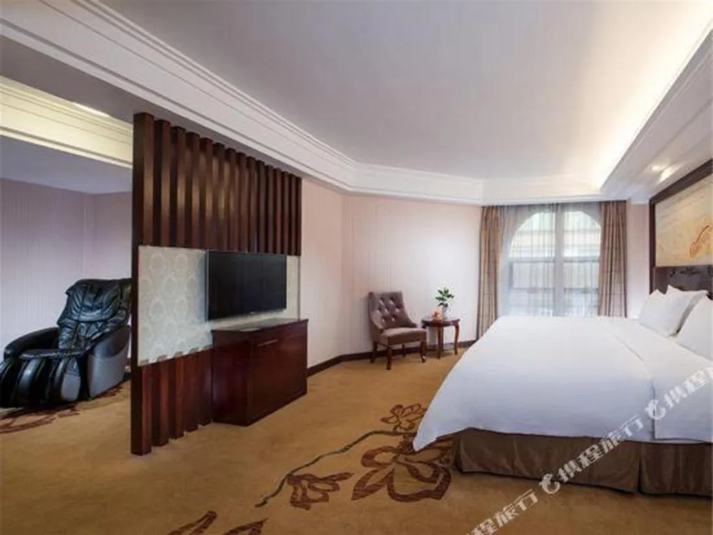 Bed in Vienna International Hotel Nanning East Station
