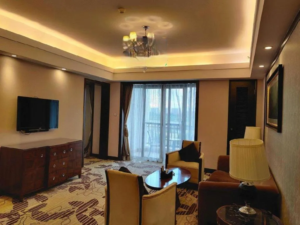 Country Garden Phoenix Hotel Maoming