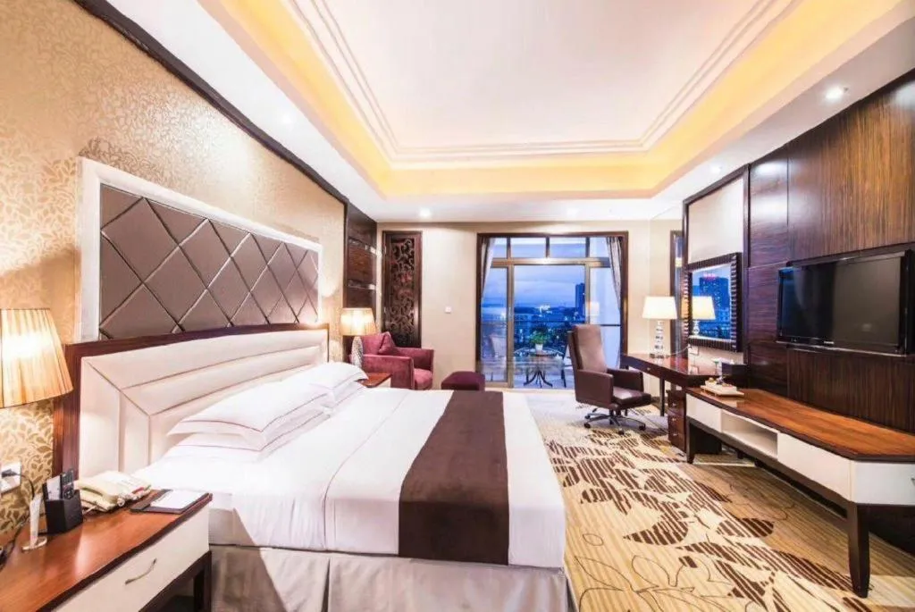 Bed in Country Garden Phoenix Hotel Maoming