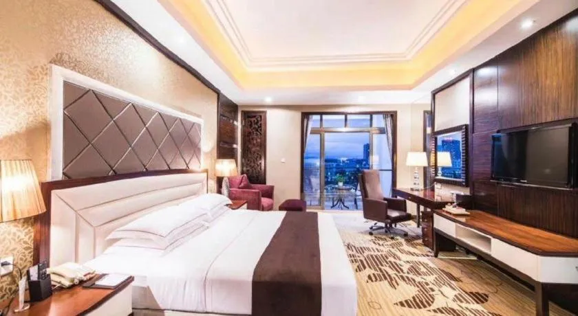 Bed in Country Garden Phoenix Hotel Maoming