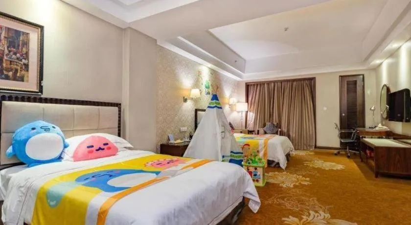 Bed in Country Garden Phoenix Hotel Maoming