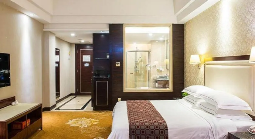 Bed in Country Garden Phoenix Hotel Maoming