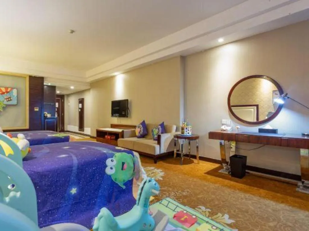 Bed in Country Garden Phoenix Hotel Maoming