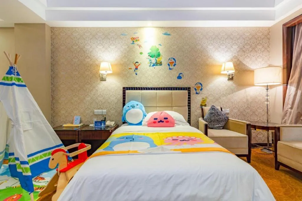 Bed in Country Garden Phoenix Hotel Maoming