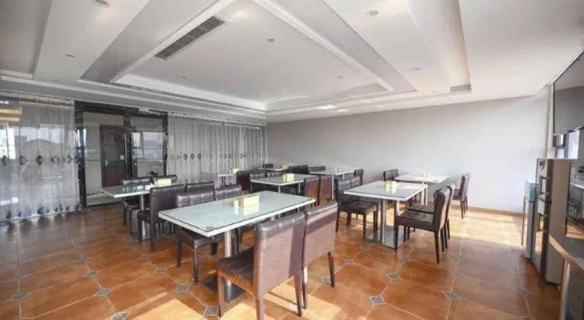 GreenTree Inn Jiangsu Zhangjiagang Jingang Town Darunfa Express Hotel