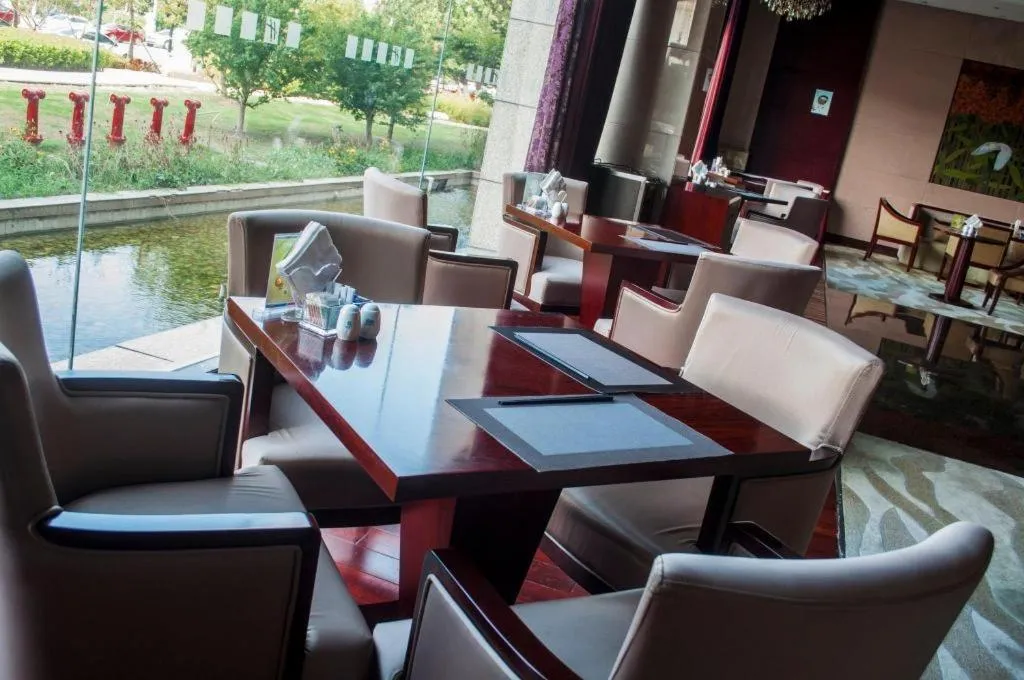 Holiday Inn Taizhou CMC