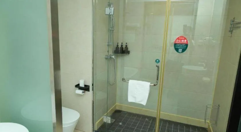 GreenTree Inn Jiansu Nantong Tongzhouwan Huanghe Road Business Hotel