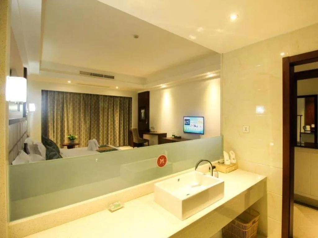 Qionghai Jin Mao Hotel