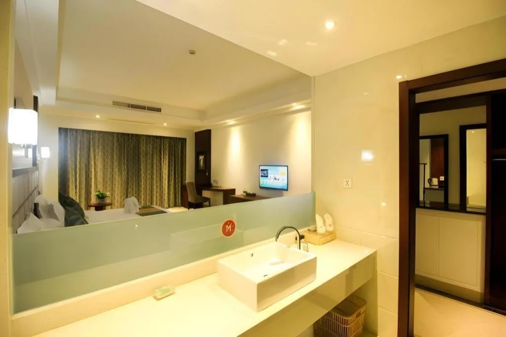 Qionghai Jin Mao Hotel