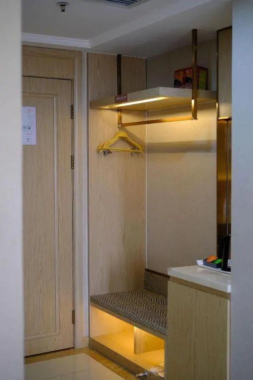 Vienna Hotel Tianjin Huaming