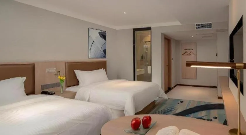 Bed in GreenTree Inn Ganzhou Sankang Temple DaRunFa Express Hotel