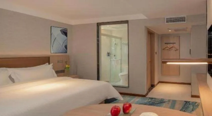 Bed in GreenTree Inn Ganzhou Sankang Temple DaRunFa Express Hotel