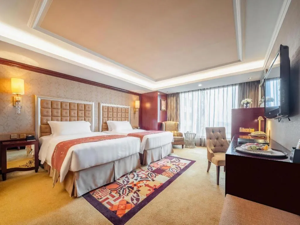 Bed in Shenyang Royal Wan Xin Hotel